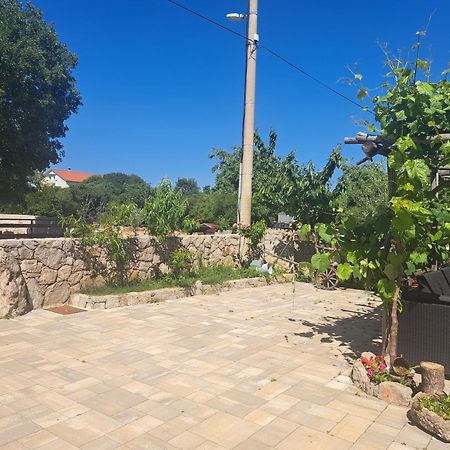Apartman Lorena Lakmartin Εξωτερικό φωτογραφία